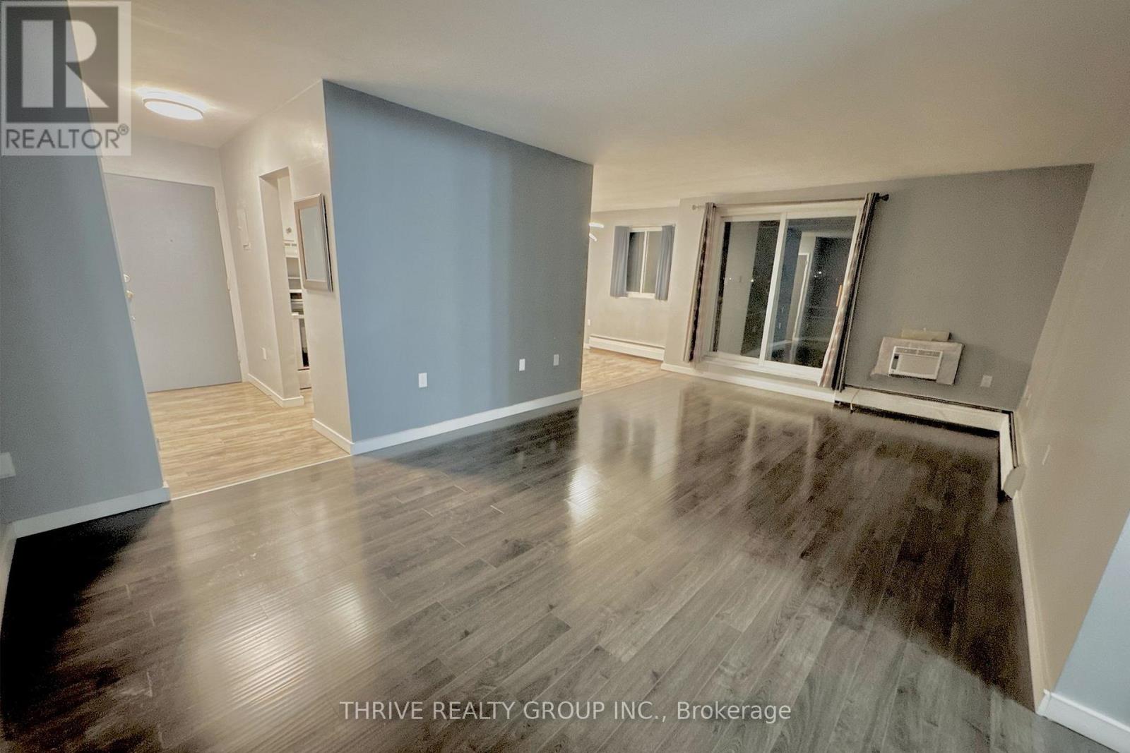 9 - 635 Wonderland Road S, London South, Ontario  N6K 1M1 - Photo 9 - X12709792