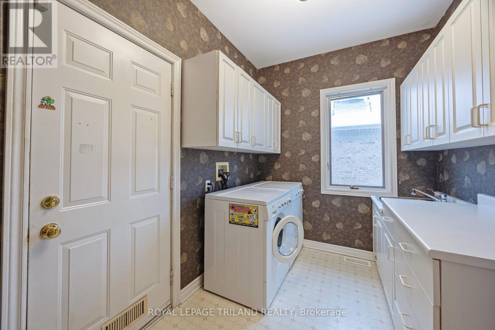 90 Longview Court, London South, Ontario  N6K 4J1 - Photo 25 - X12709802