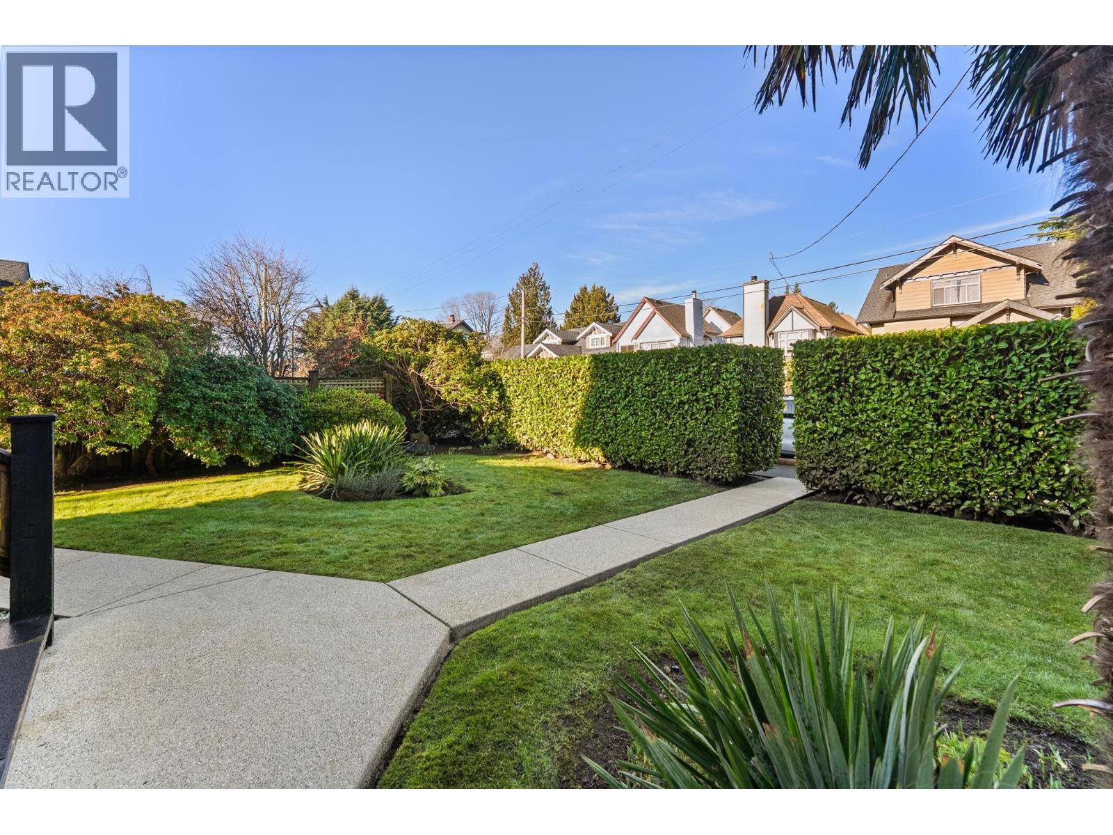 2980 W 8th Avenue, Vancouver, British Columbia  V6K 2C1 - Photo 3 - R3080121