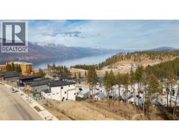 3165 Hilltown Drive, kelowna, British Columbia