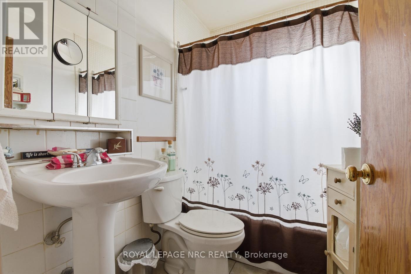 6161 Scott Street, Niagara Falls, Ontario  L2E 3B7 - Photo 18 - X12709850