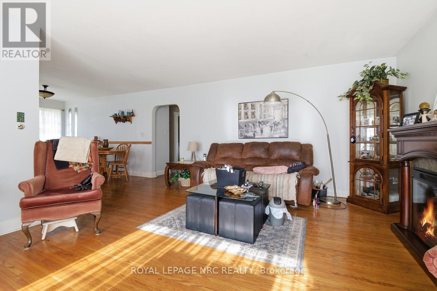 6161 Scott Street, Niagara Falls, Ontario  L2E 3B7 - Photo 7 - X12709850