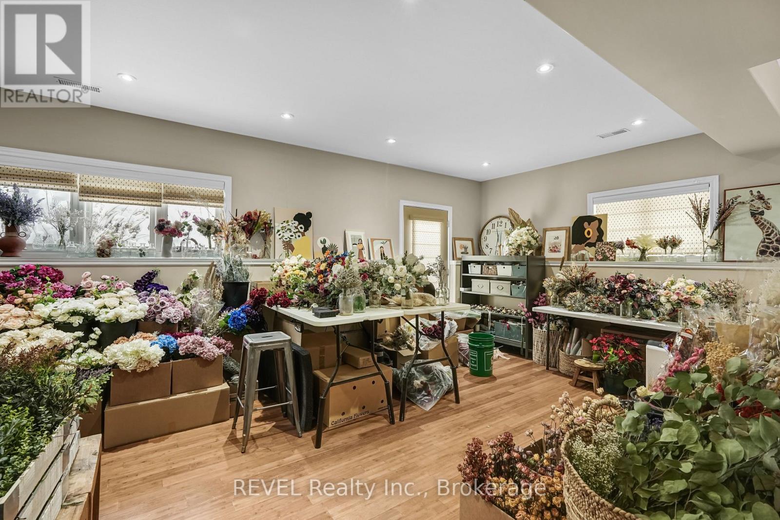 9069 Tapestry Court, Niagara Falls, Ontario  L2H 0E1 - Photo 29 - X12709868