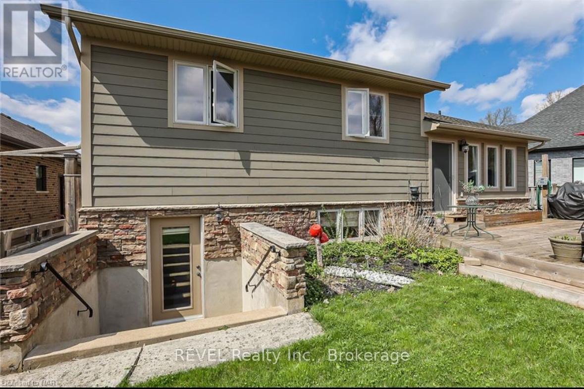 9069 Tapestry Court, Niagara Falls, Ontario  L2H 0E1 - Photo 3 - X12709868