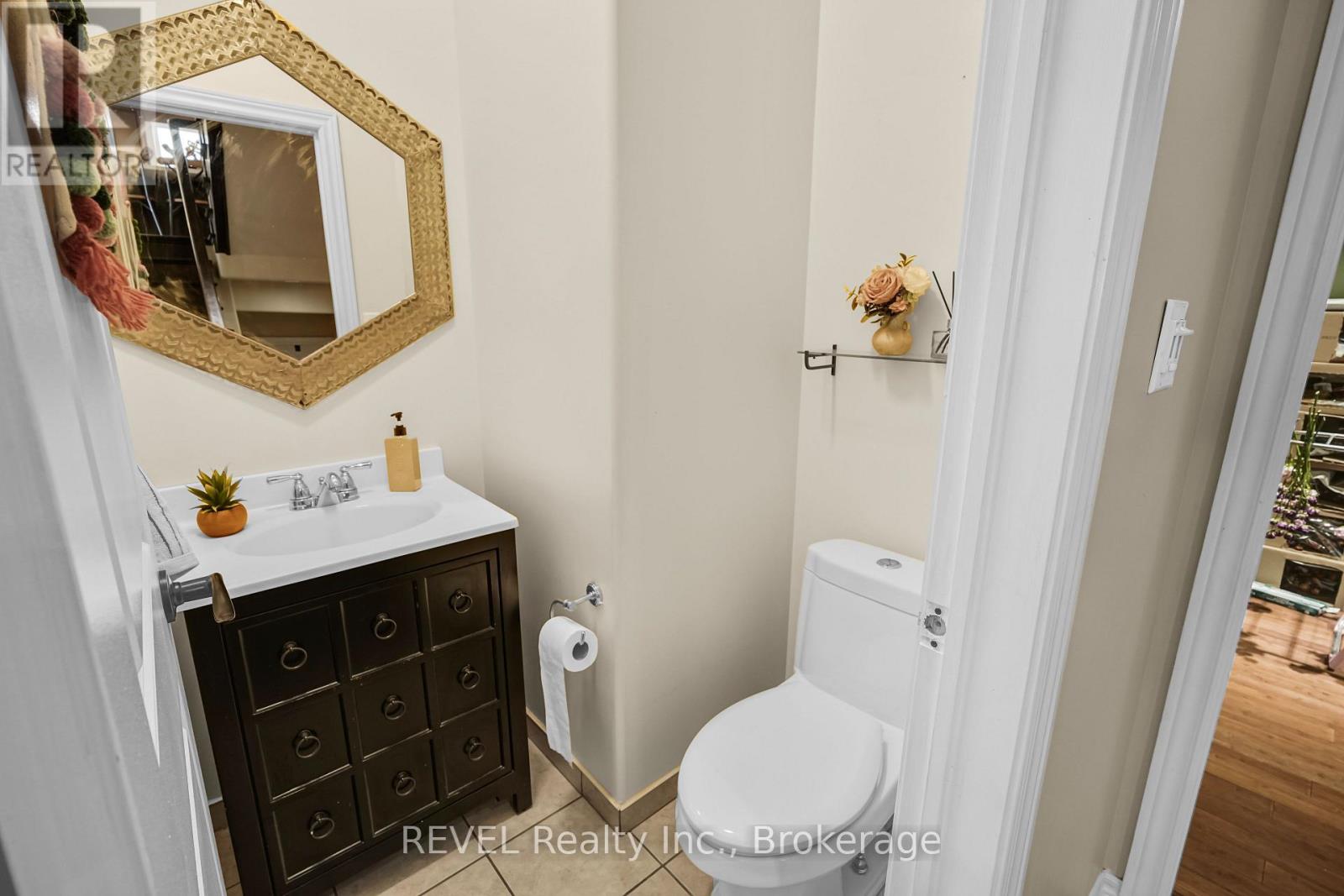 9069 Tapestry Court, Niagara Falls, Ontario  L2H 0E1 - Photo 32 - X12709868