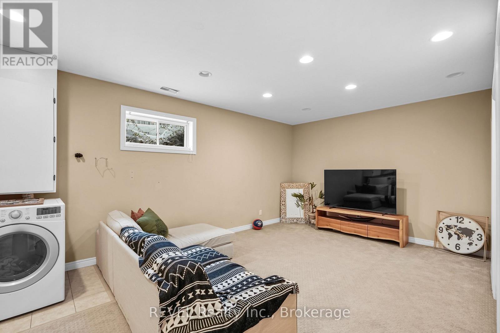 9069 Tapestry Court, Niagara Falls, Ontario  L2H 0E1 - Photo 33 - X12709868