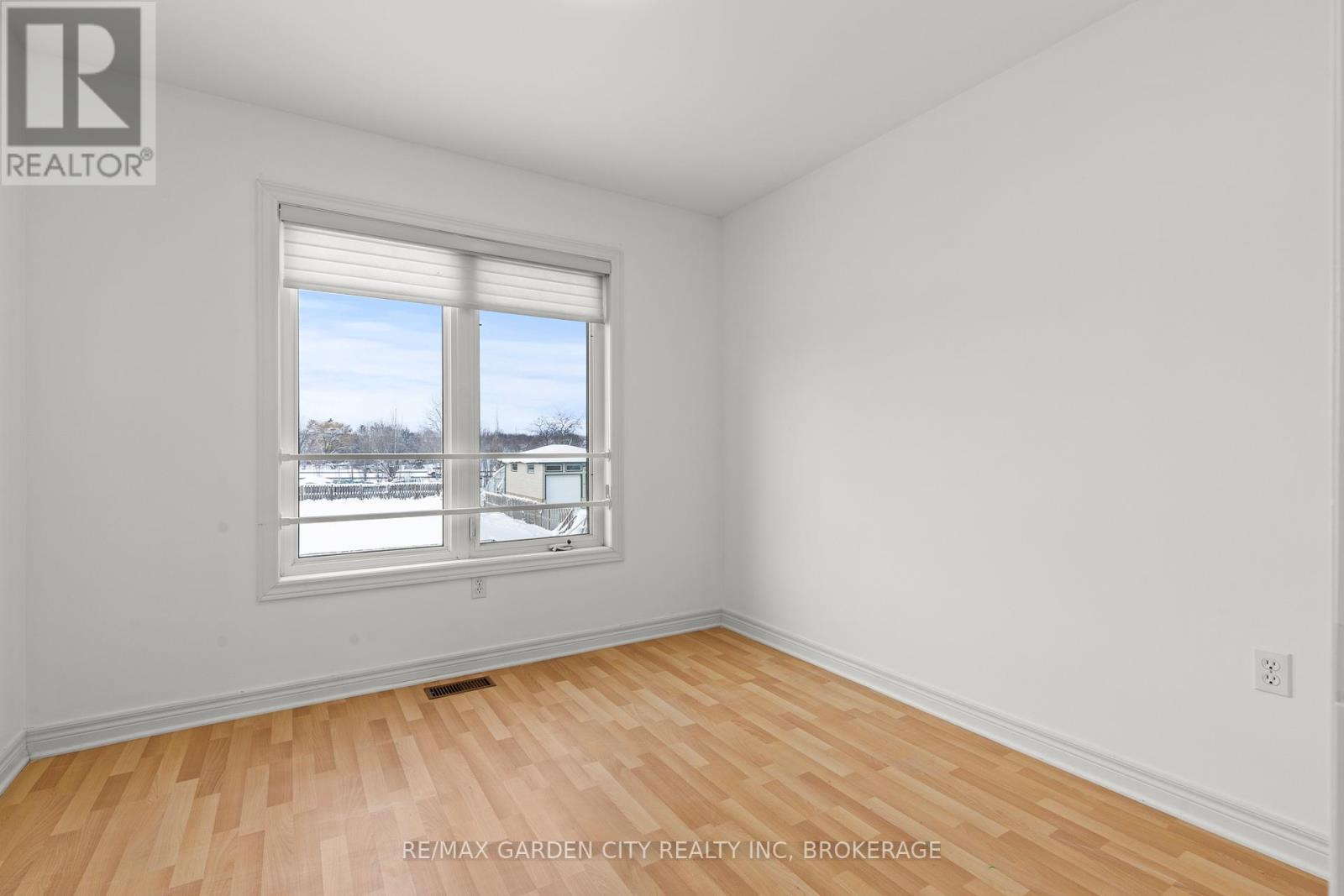 1 - 101 Moffatt Street, St. Catharines (Oakdale), Ontario  L2P 2L6 - Photo 19 - X12709894