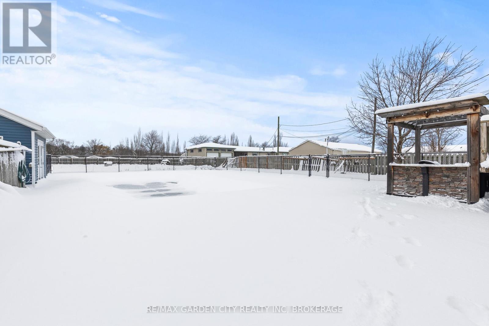 1 - 101 Moffatt Street, St. Catharines (Oakdale), Ontario  L2P 2L6 - Photo 20 - X12709894