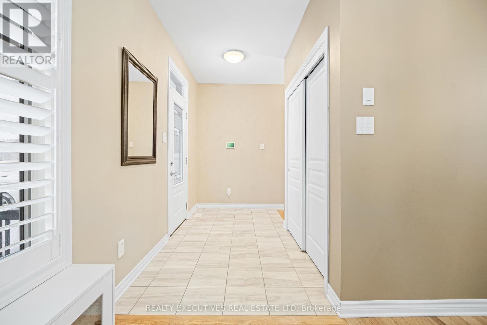 90 Magnolia Way, North Grenville, Ontario  K0G 1J0 - Photo 3 - X12709826