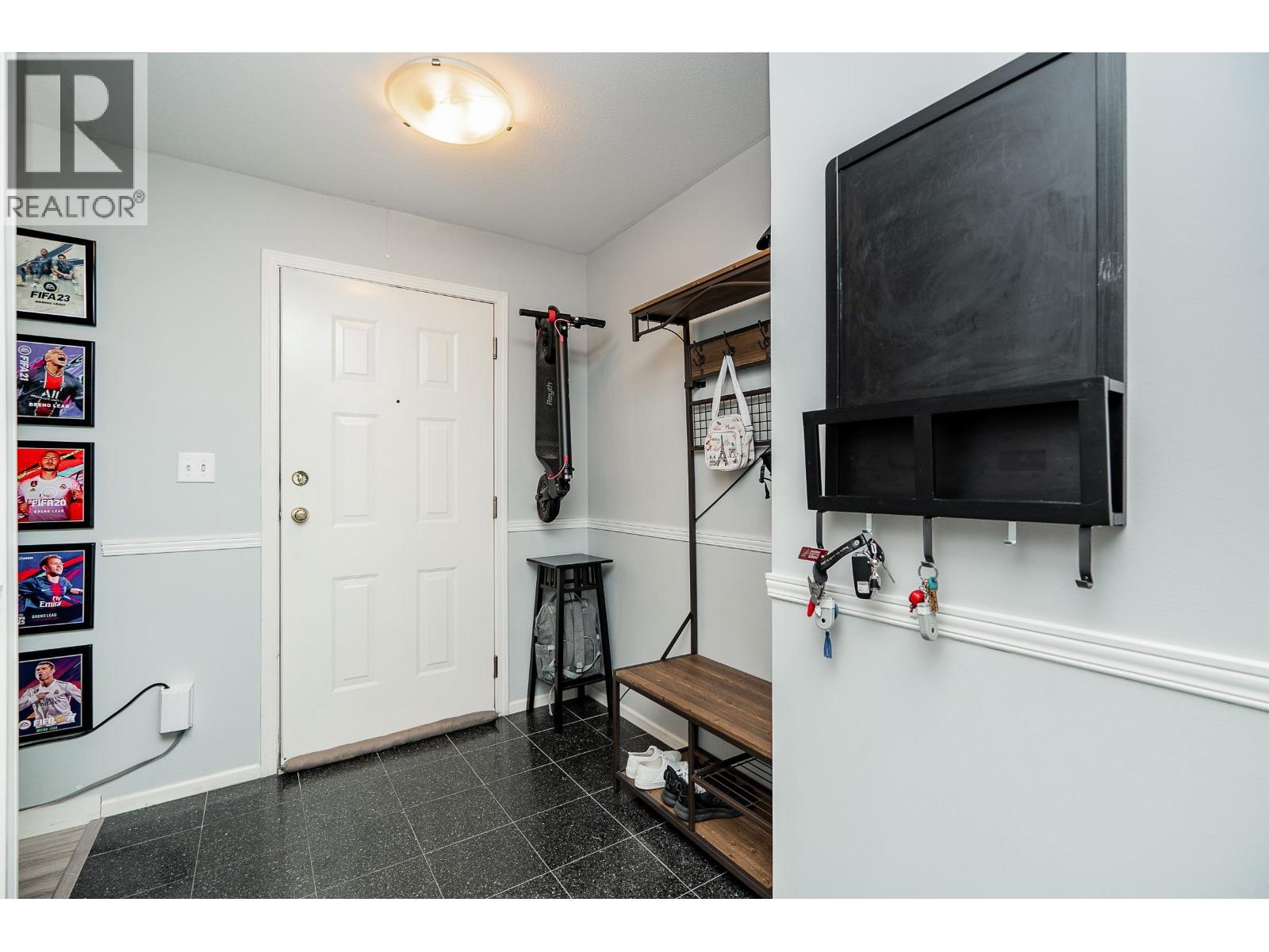 301 7465 Sandborne Avenue, Burnaby, British Columbia  V3N 4W7 - Photo 17 - R3080587