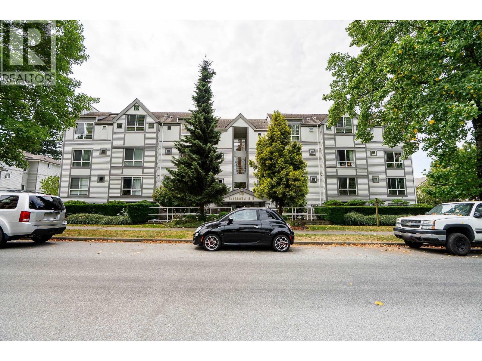 301 7465 Sandborne Avenue, Burnaby, British Columbia  V3N 4W7 - Photo 2 - R3080587