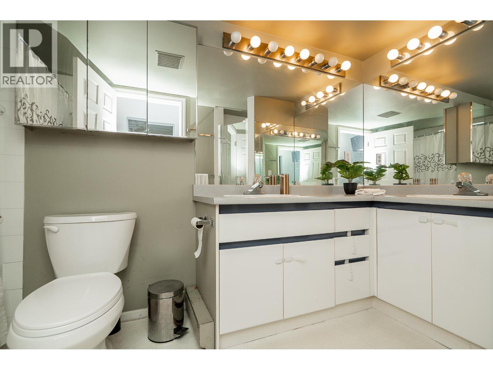 301 7465 Sandborne Avenue, Burnaby, British Columbia  V3N 4W7 - Photo 21 - R3080587