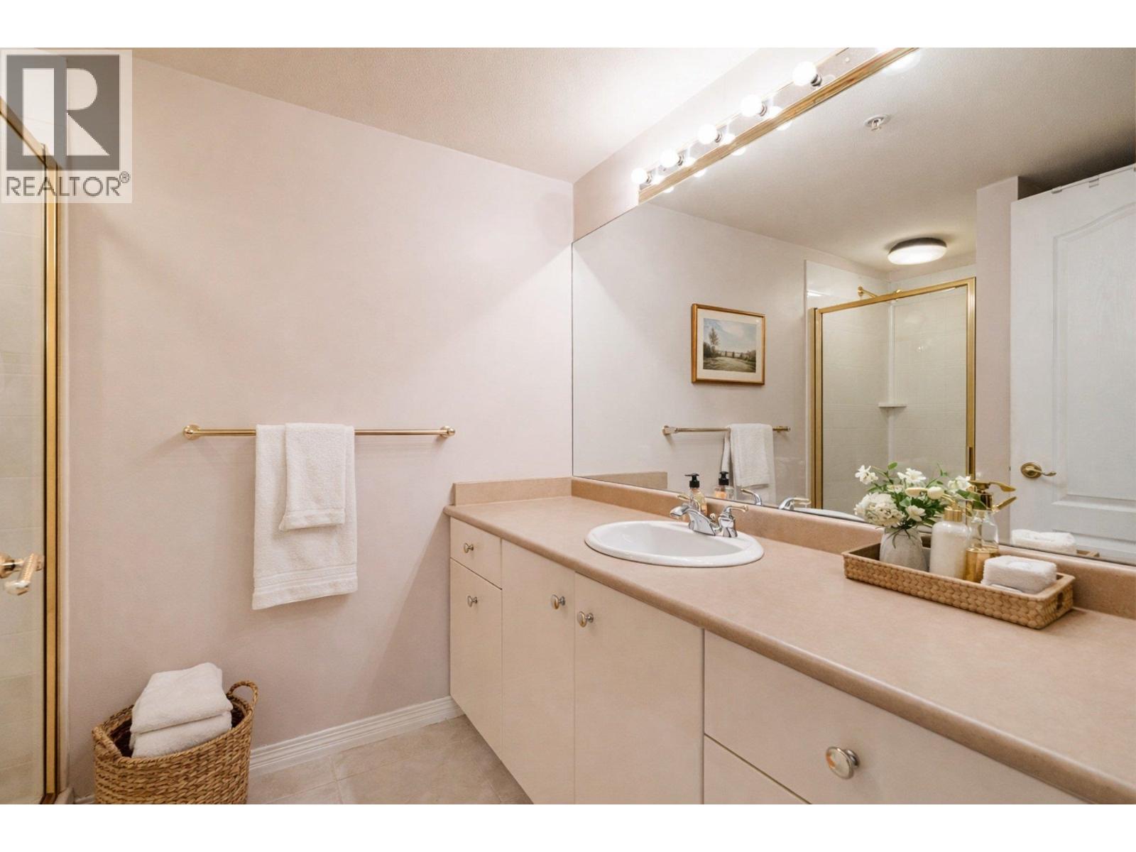 303 5683 Hampton Place, Vancouver, British Columbia  V6T 2H3 - Photo 13 - R3080626