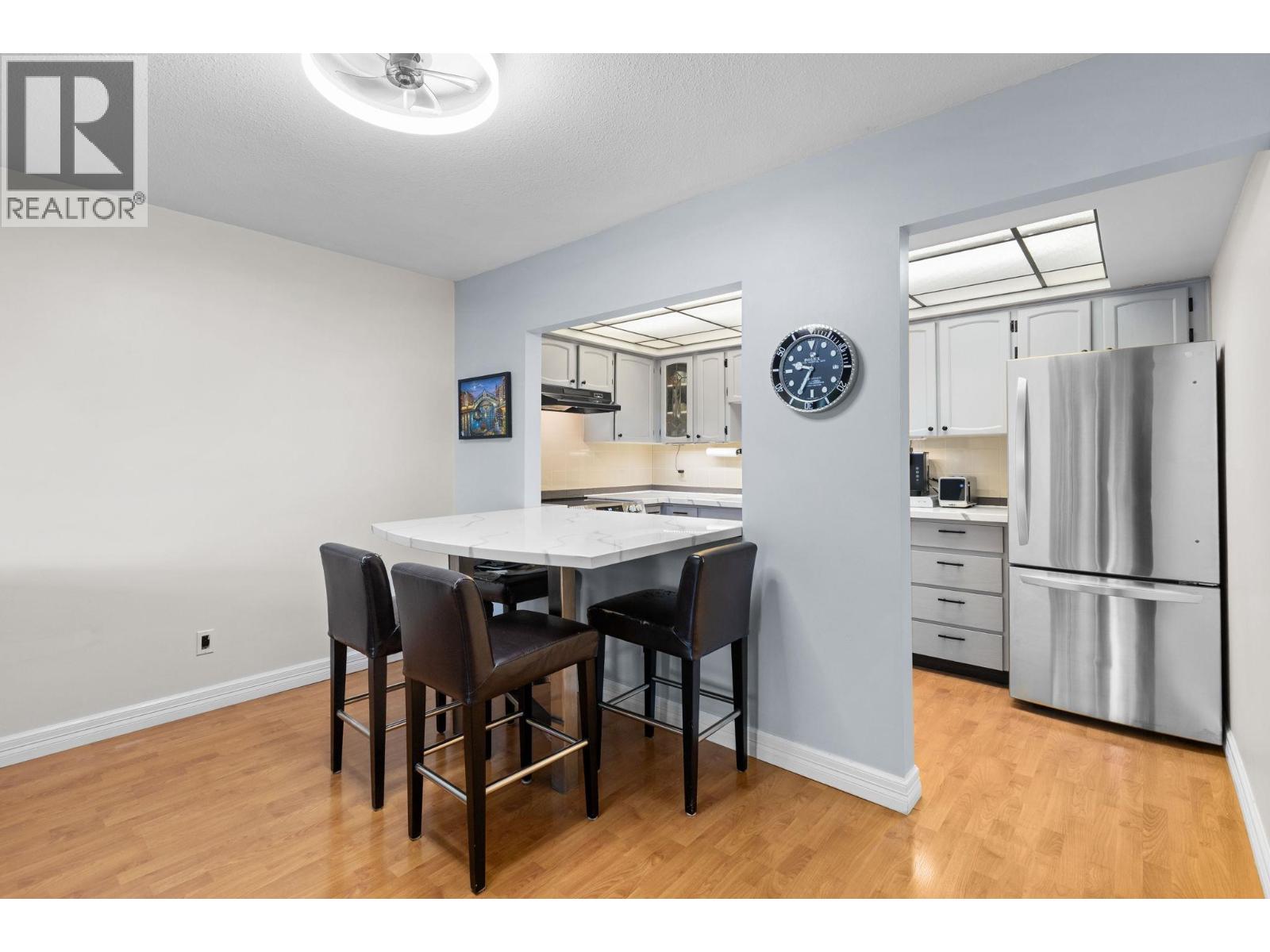 310 5335 Hastings Street, Burnaby, British Columbia  V5B 1P9 - Photo 3 - R3080634