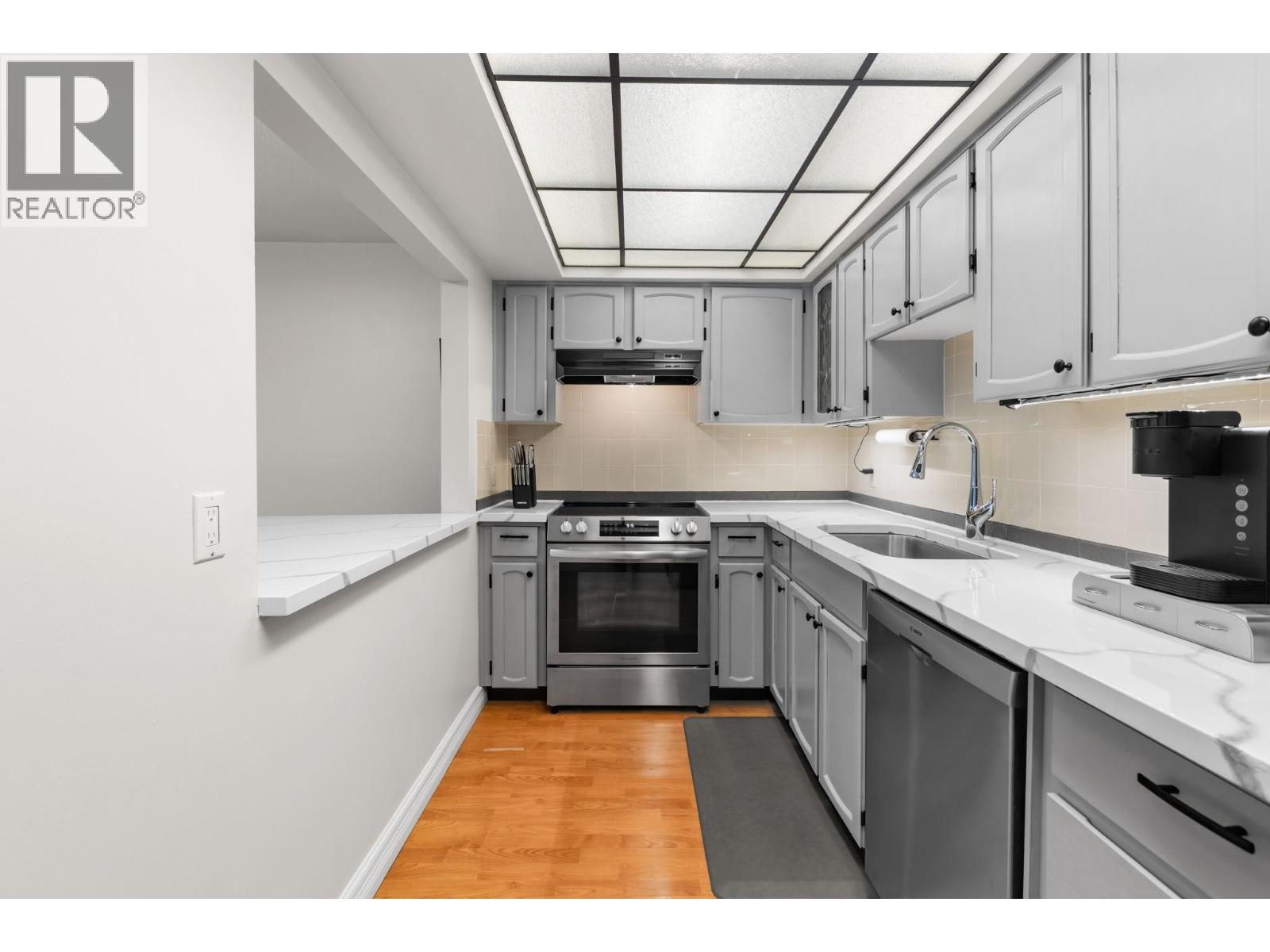 310 5335 Hastings Street, Burnaby, British Columbia  V5B 1P9 - Photo 6 - R3080634