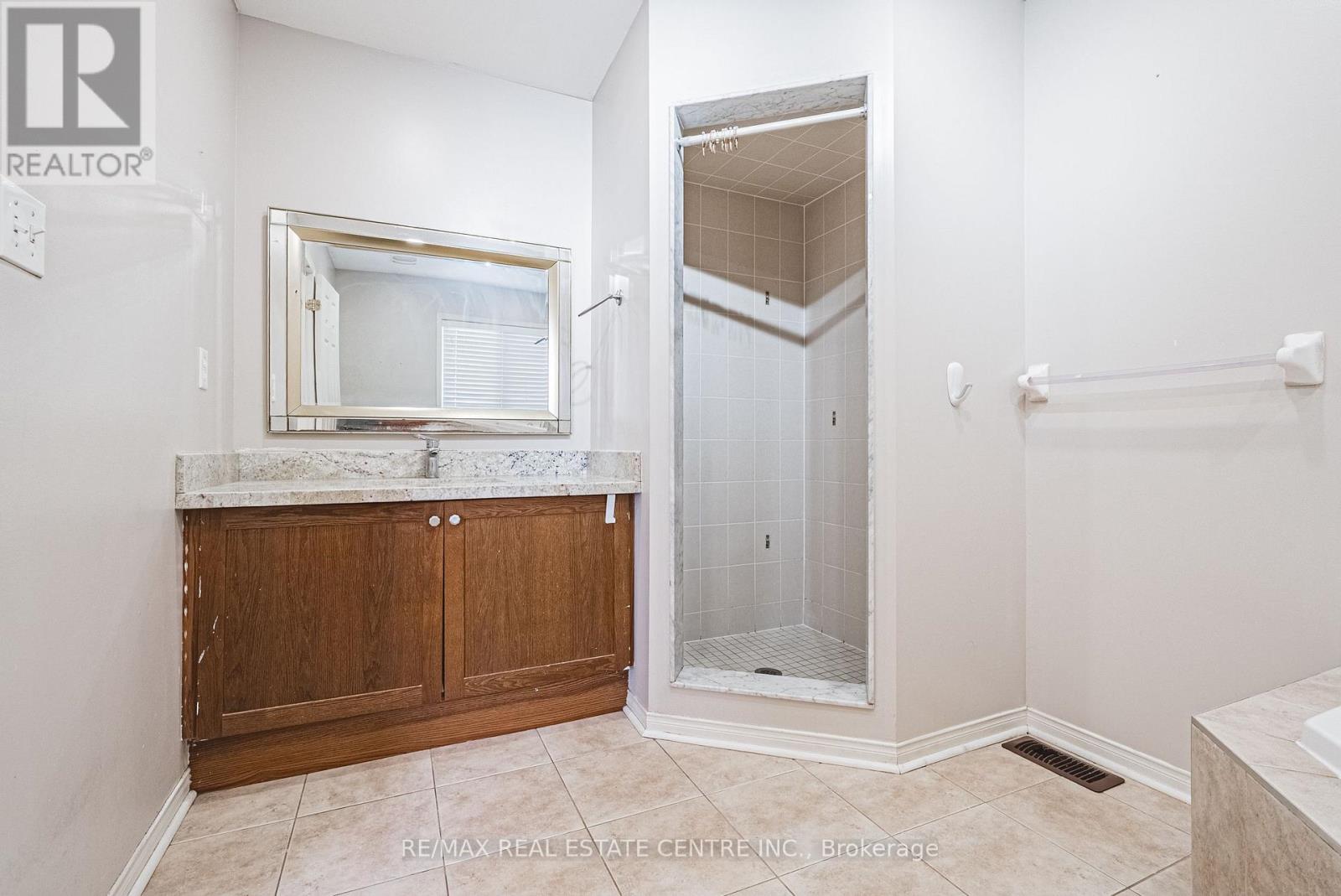 781 Shanks Heights, Milton, Ontario  L9T 7P8 - Photo 29 - W12560994