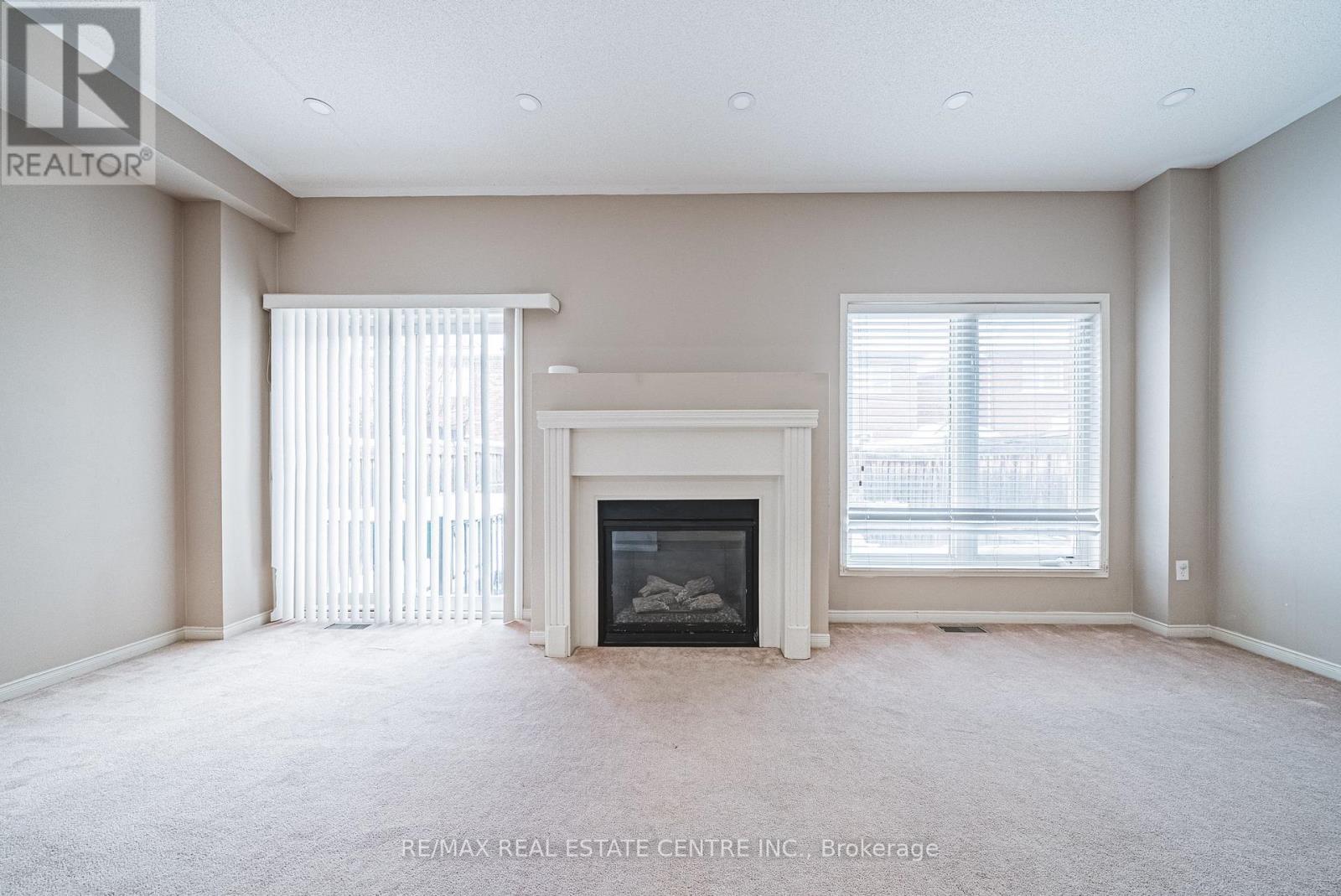 781 Shanks Heights, Milton, Ontario  L9T 7P8 - Photo 9 - W12560994