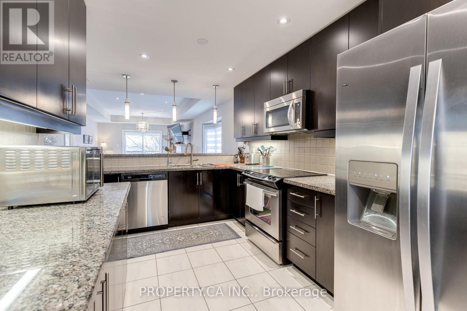 204 Ridge Way, New Tecumseth, Ontario  L9R 0K5 - Photo 6 - N12700538