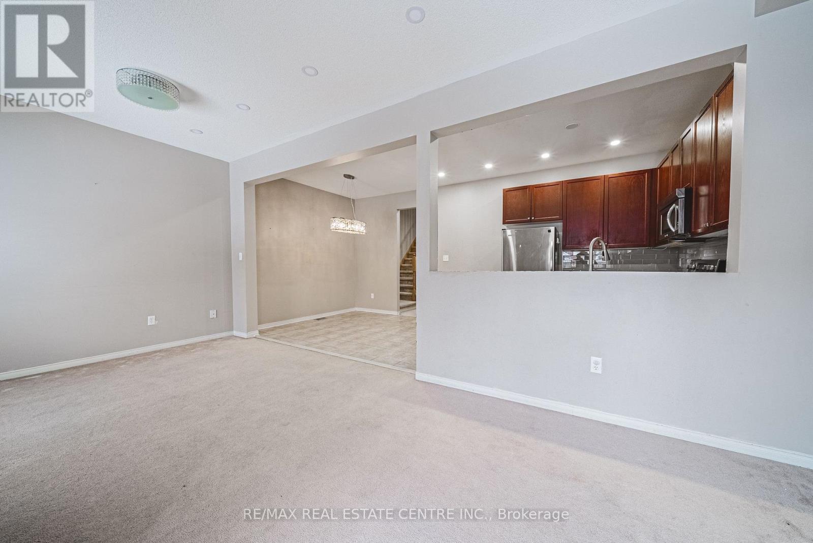 781 Shanks Heights, Milton, Ontario  L9T 7P8 - Photo 13 - W12560994