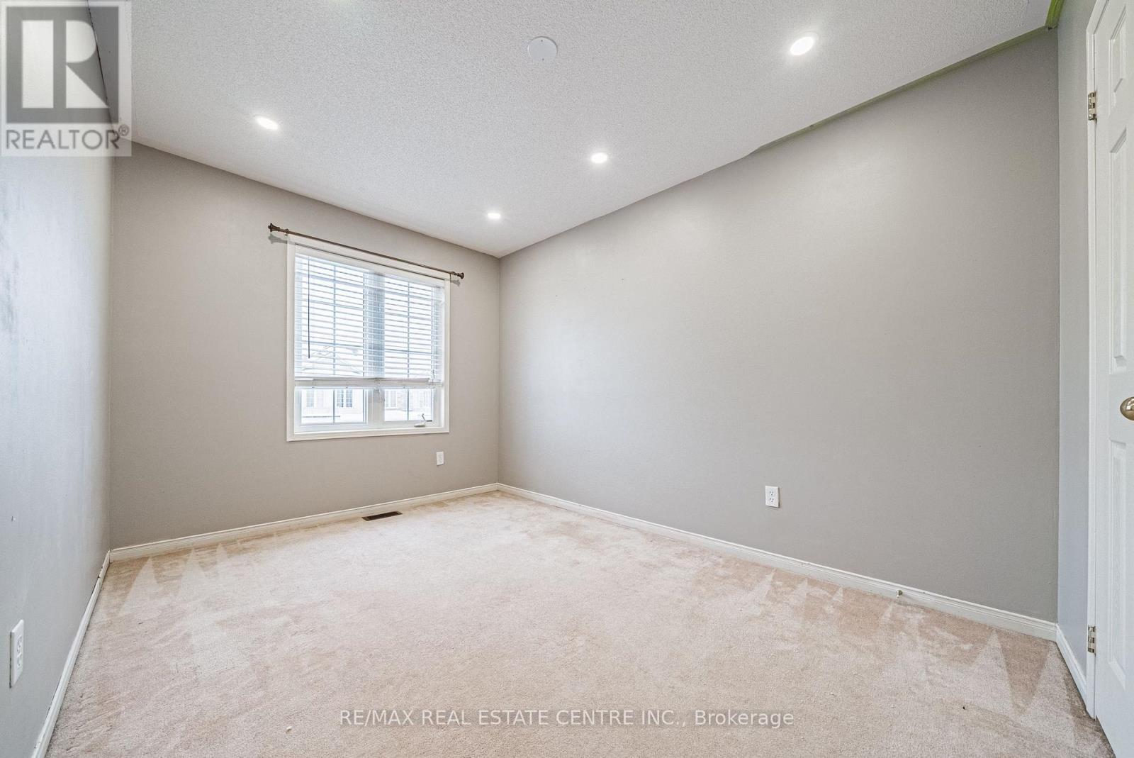 781 Shanks Heights, Milton, Ontario  L9T 7P8 - Photo 22 - W12560994