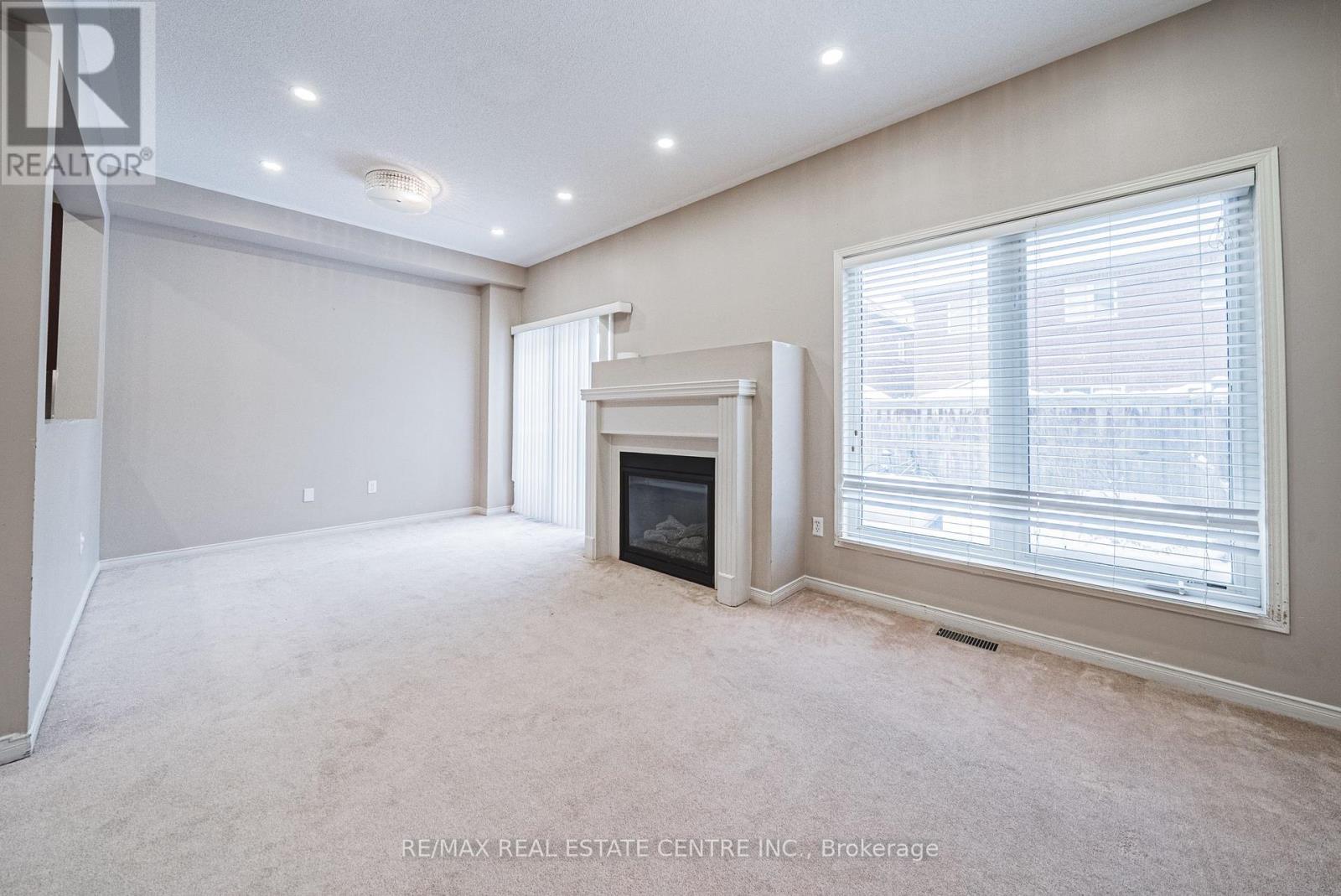 781 Shanks Heights, Milton, Ontario  L9T 7P8 - Photo 15 - W12560994