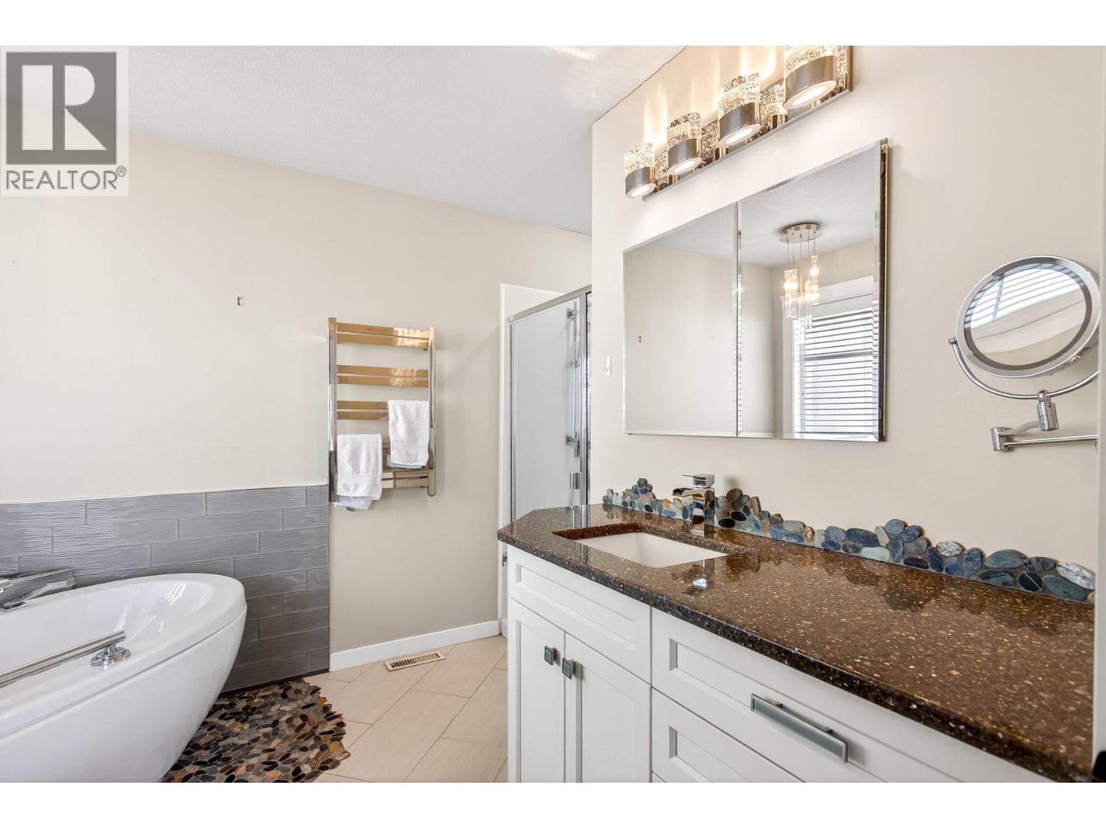 1238 Benneck Way, Port Coquitlam, British Columbia  V3C 5Y9 - Photo 23 - R3080612