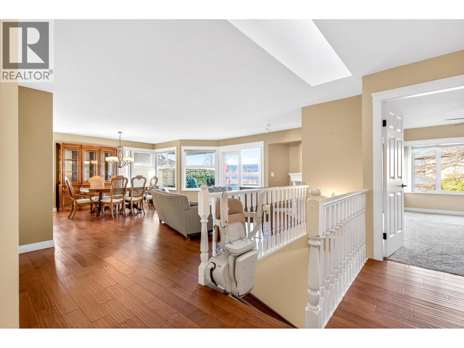 1238 Benneck Way, Port Coquitlam, British Columbia  V3C 5Y9 - Photo 4 - R3080612