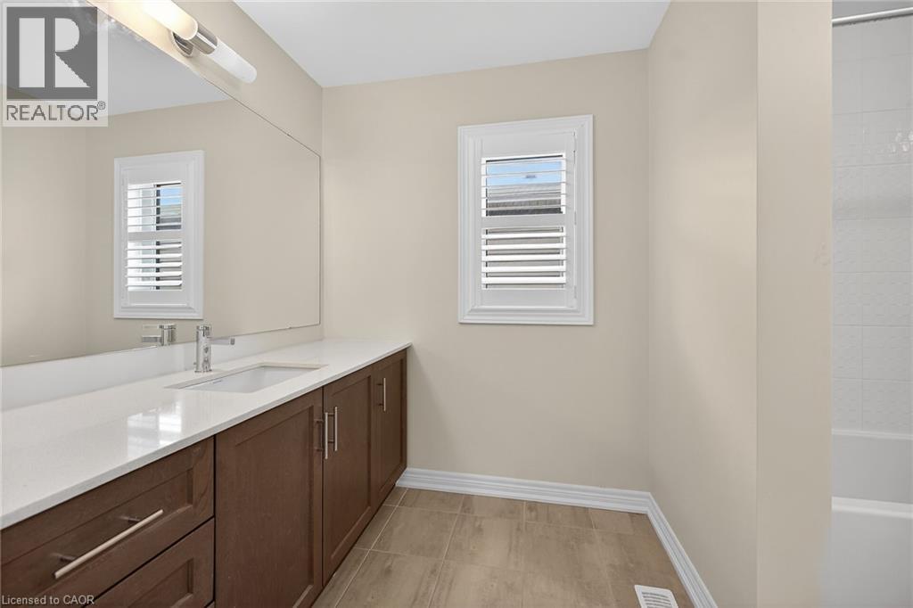 109 Blackbird Way, Hamilton, Ontario  L0R 1W0 - Photo 32 - 40795660