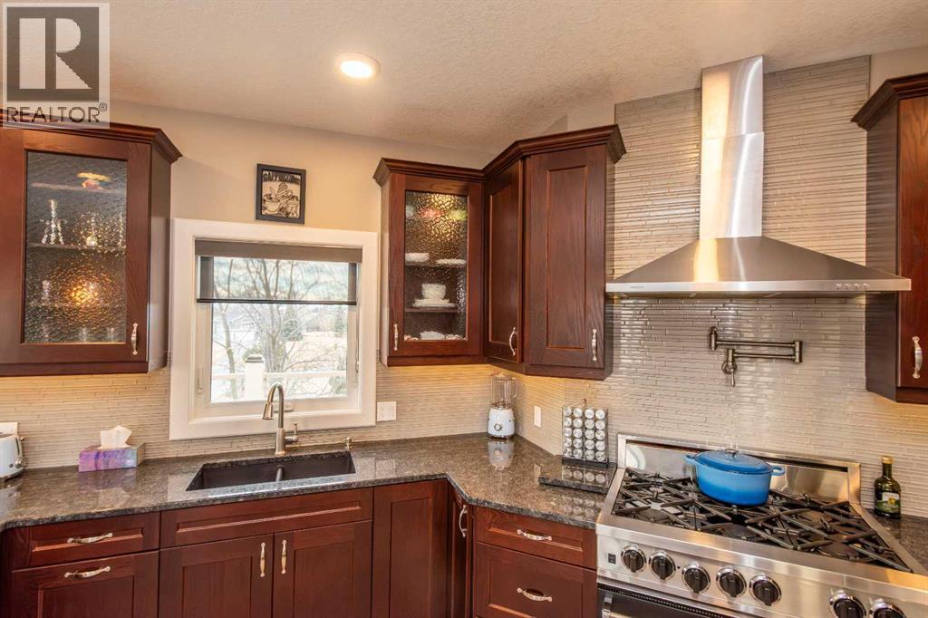 162 Country Lane Drive, Rural Rocky View County, Alberta  T3Z 1J3 - Photo 10 - A2272295