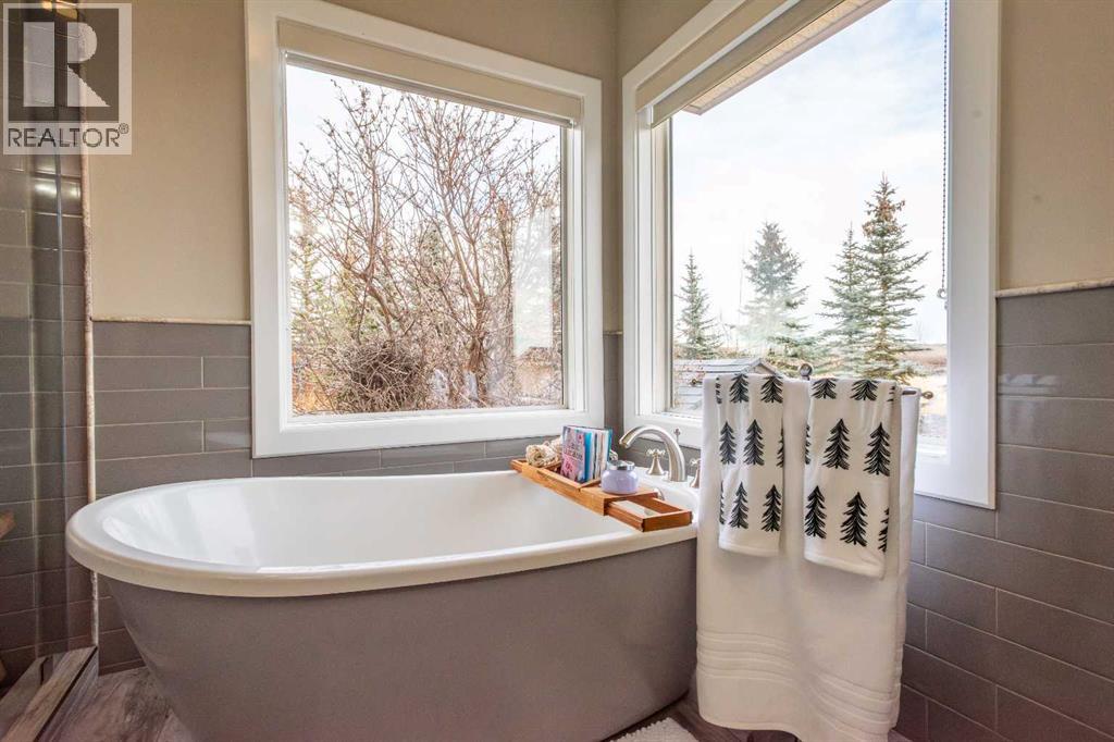 162 Country Lane Drive, Rural Rocky View County, Alberta  T3Z 1J3 - Photo 23 - A2272295