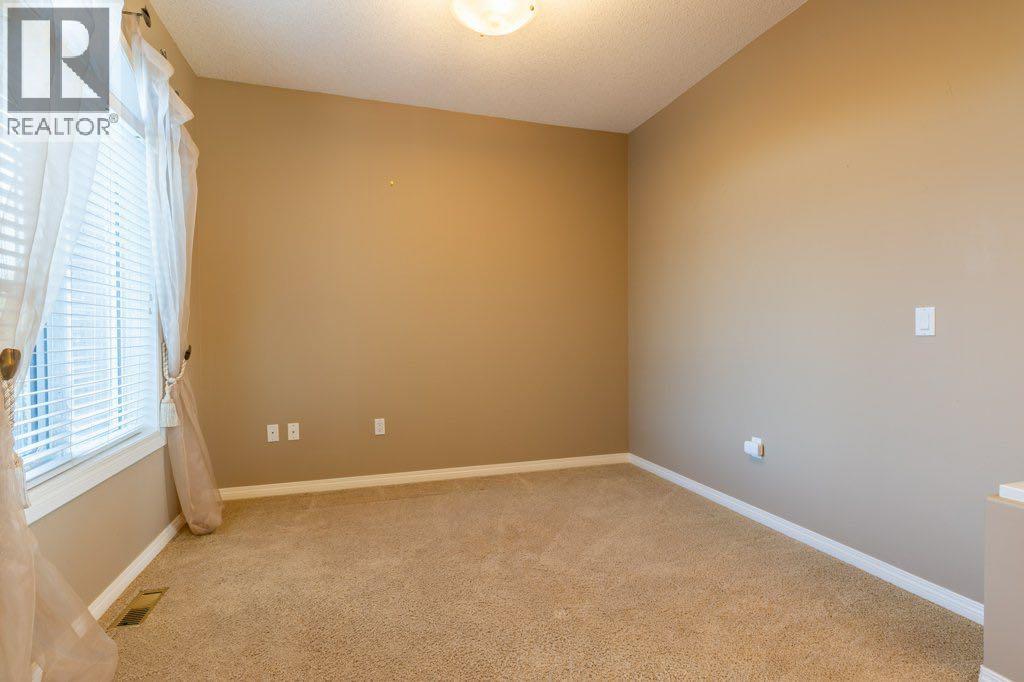108 River Ridge Drive Nw, Medicine Hat, Alberta  T1A 8V4 - Photo 5 - A2269254