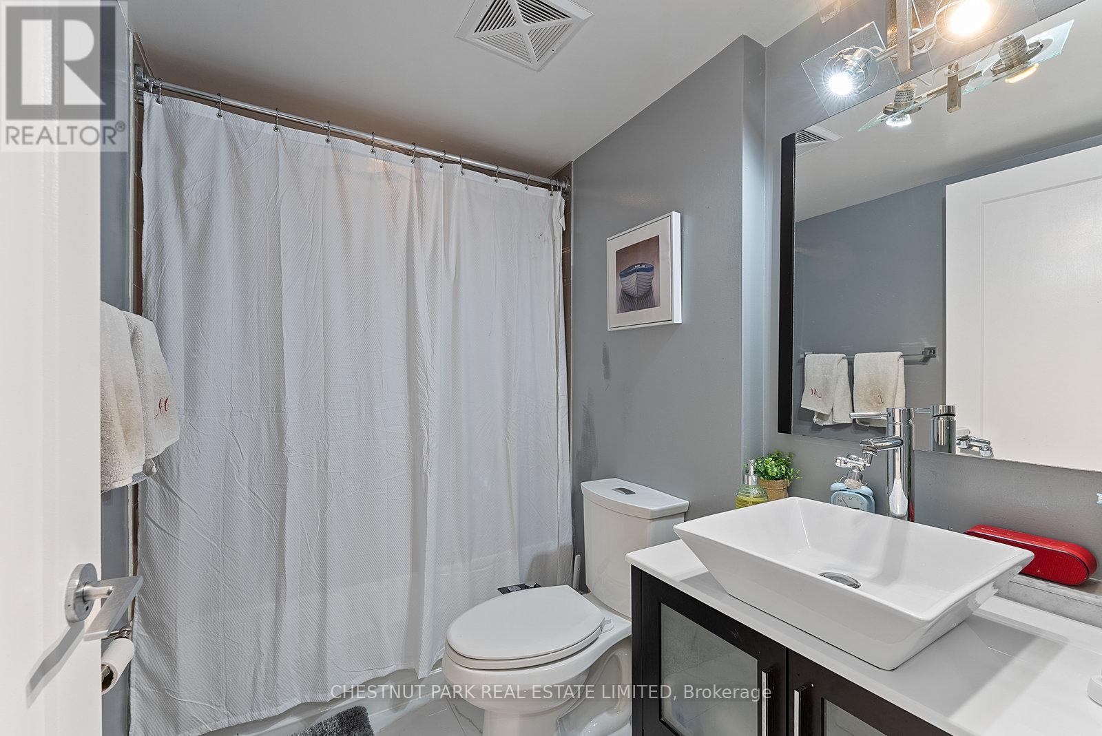 1404 - 76 Shuter Street, Toronto, Ontario  M5B 1B4 - Photo 27 - C12709870