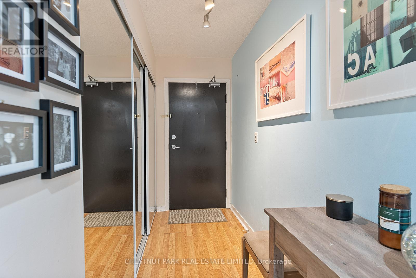 1404 - 76 Shuter Street, Toronto, Ontario  M5B 1B4 - Photo 9 - C12709870