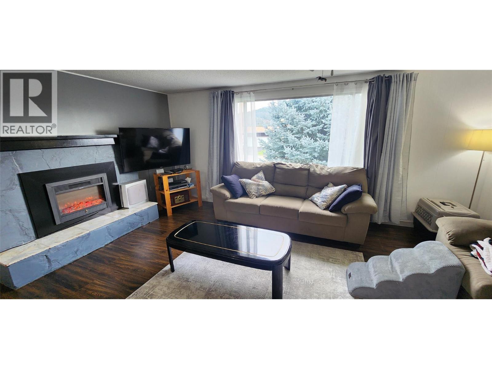 7827 22nd Street, Grand Forks, British Columbia  V0H 1H2 - Photo 6 - 10361554