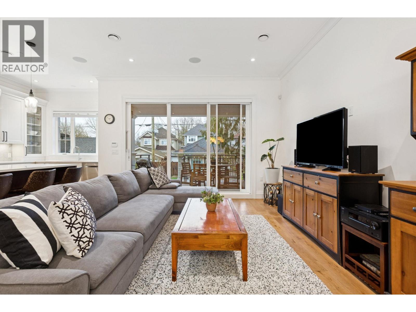 2975 W 15th Avenue, Vancouver, British Columbia  V6K 3A2 - Photo 16 - R3080576