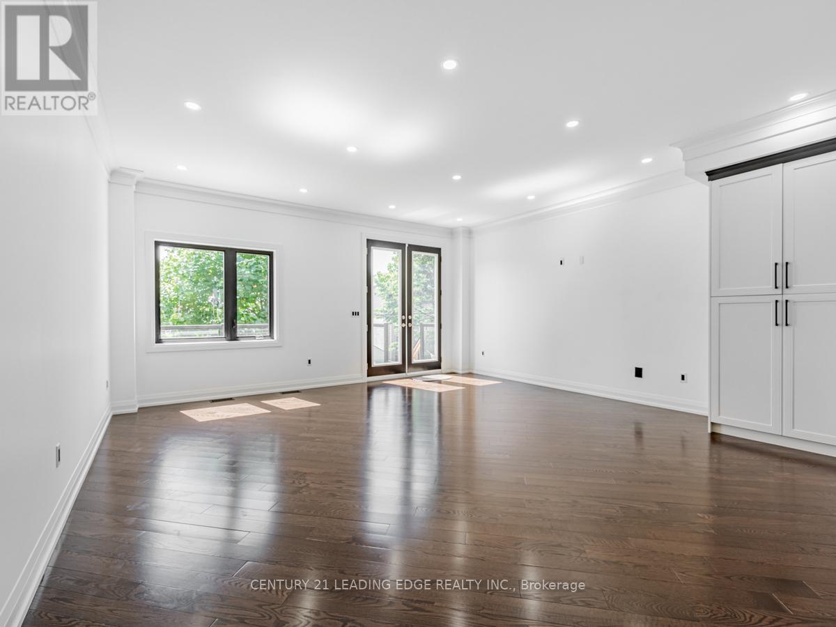 48b Maybourne Avenue, Toronto, Ontario  M1L 2V9 - Photo 11 - E12709874