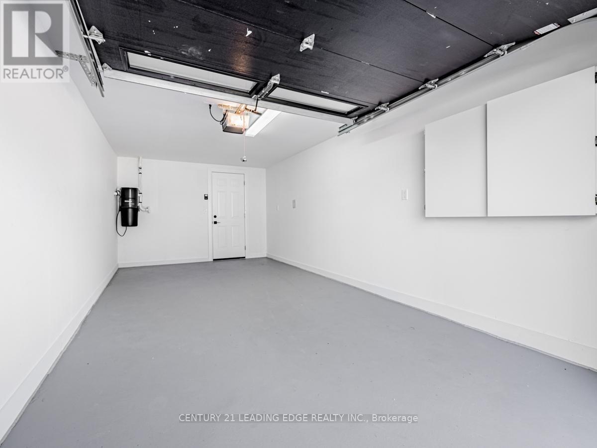 48b Maybourne Avenue, Toronto, Ontario  M1L 2V9 - Photo 30 - E12709874