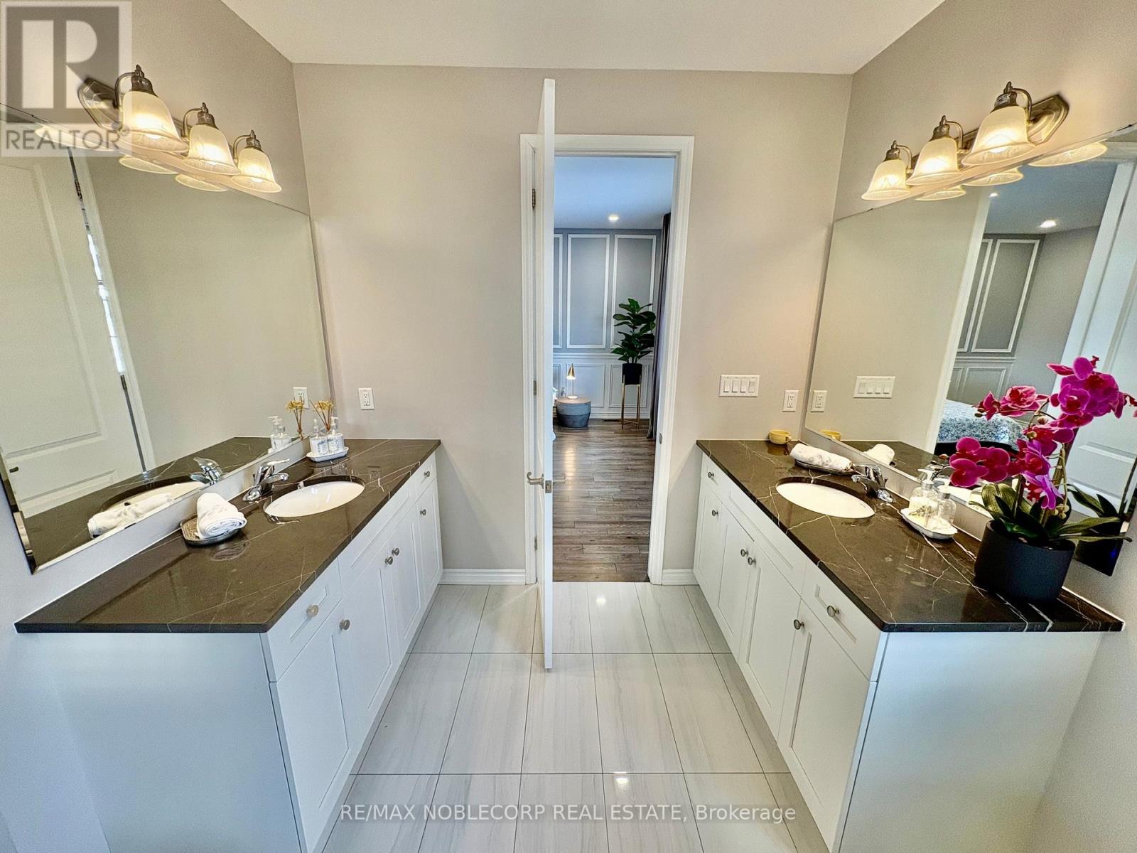 80 Pierre Berton Boulevard, Vaughan, Ontario  L4H 4V3 - Photo 36 - N12709780