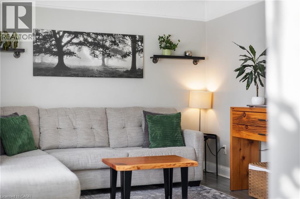 50 Columbia Street W, Waterloo, Ontario  N2L 3K5 - Photo 10 - 40799511