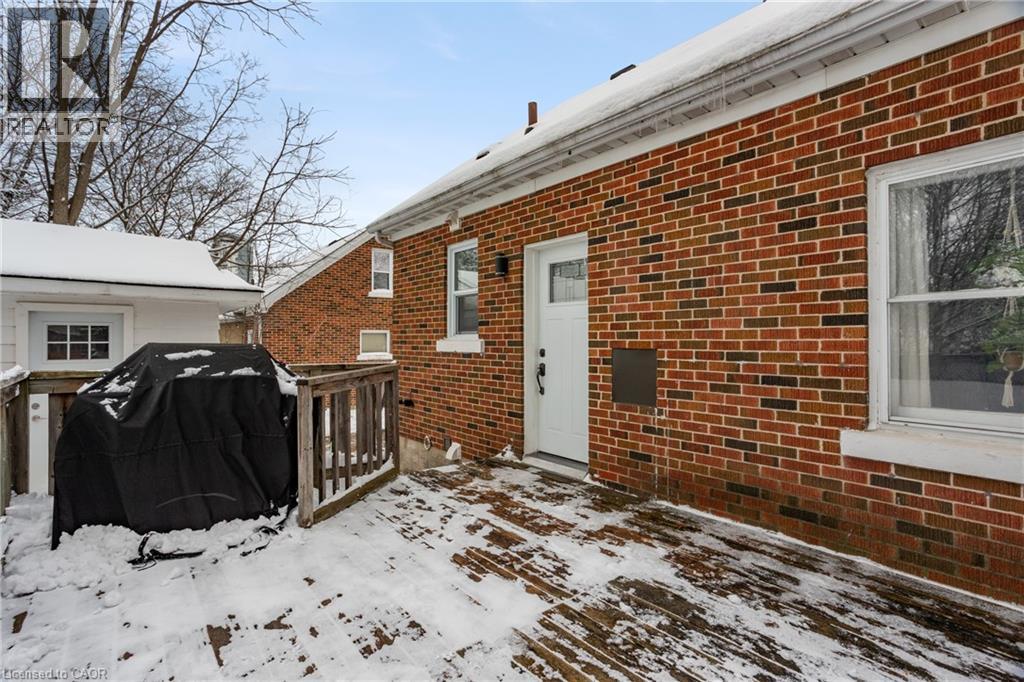 50 Columbia Street W, Waterloo, Ontario  N2L 3K5 - Photo 47 - 40799511