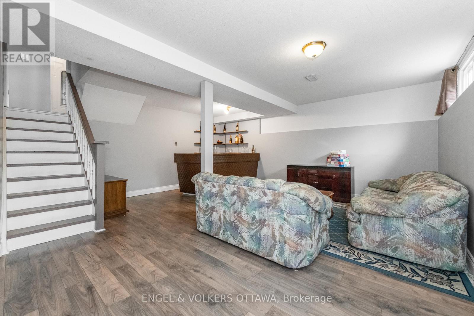 20 Falk Avenue, Ottawa, Ontario  K2J 1L1 - Photo 38 - X12431478