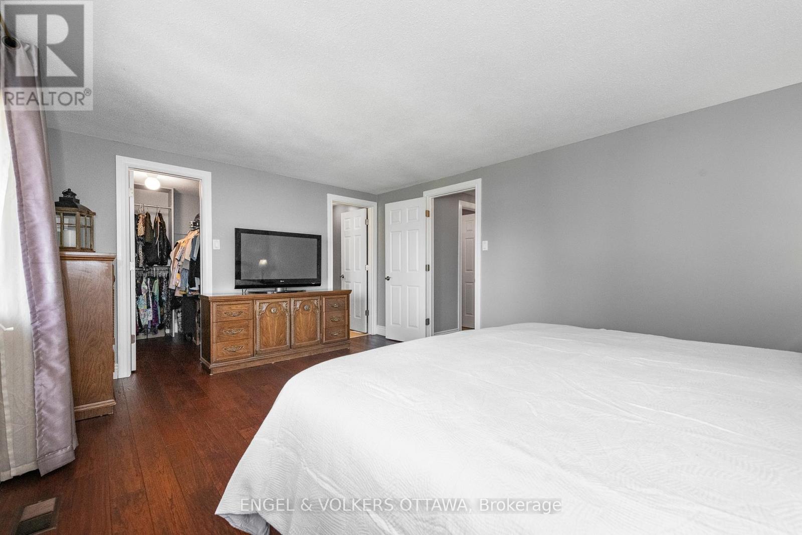 20 Falk Avenue, Ottawa, Ontario  K2J 1L1 - Photo 33 - X12431478