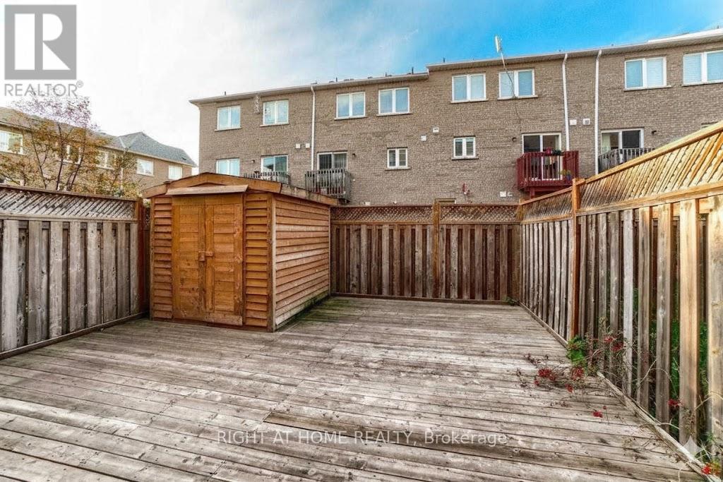 741 Maxman Street, Mississauga, Ontario  L5R 0B3 - Photo 26 - W12709766