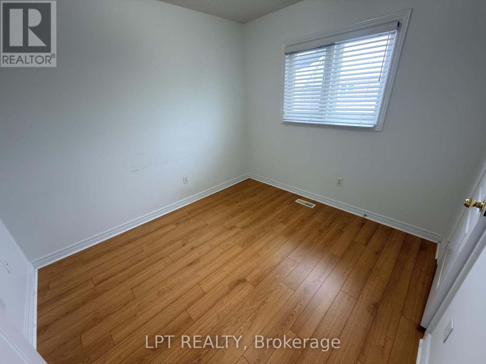 38 Silent Pond Crescent, Brampton, Ontario  L6V 4R6 - Photo 14 - W12709782