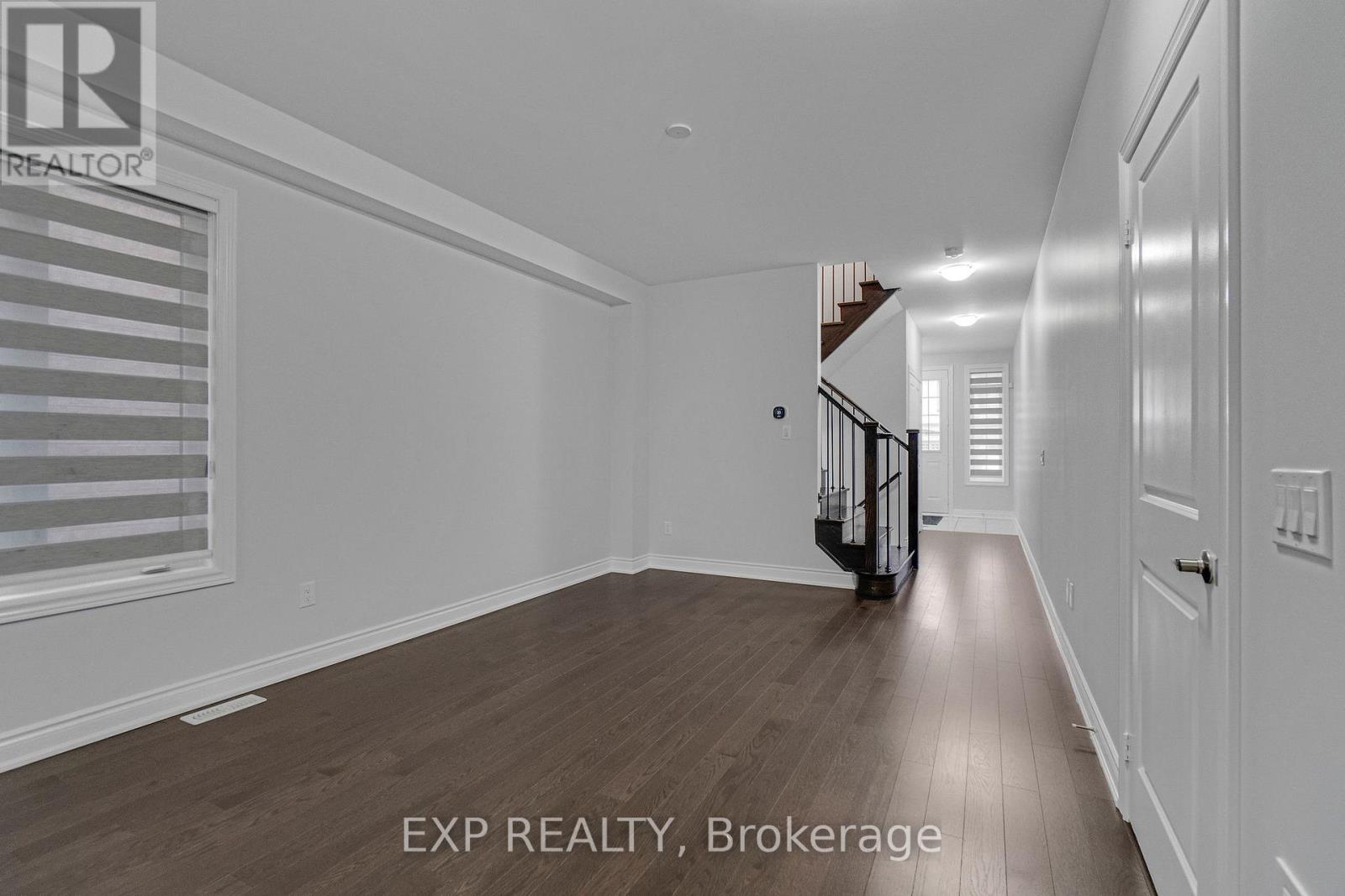 15 Benhurst Crescent, Brampton, Ontario  L7A 5A2 - Photo 5 - W12709818