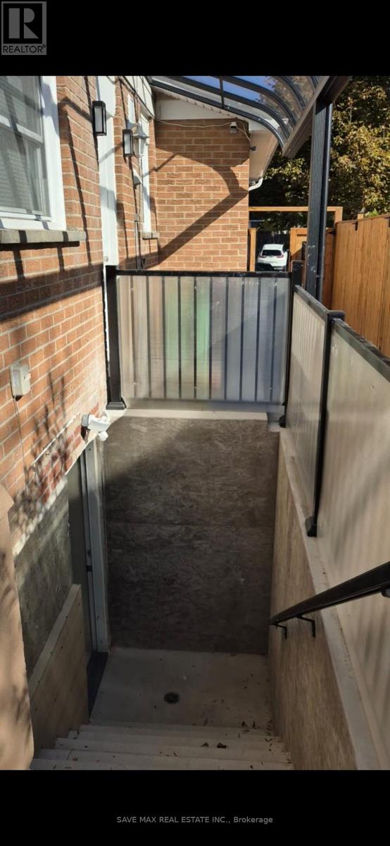 Legal Basement - 182 Skegby Road, Brampton, Ontario  L6V 2T9 - Photo 3 - W12709844