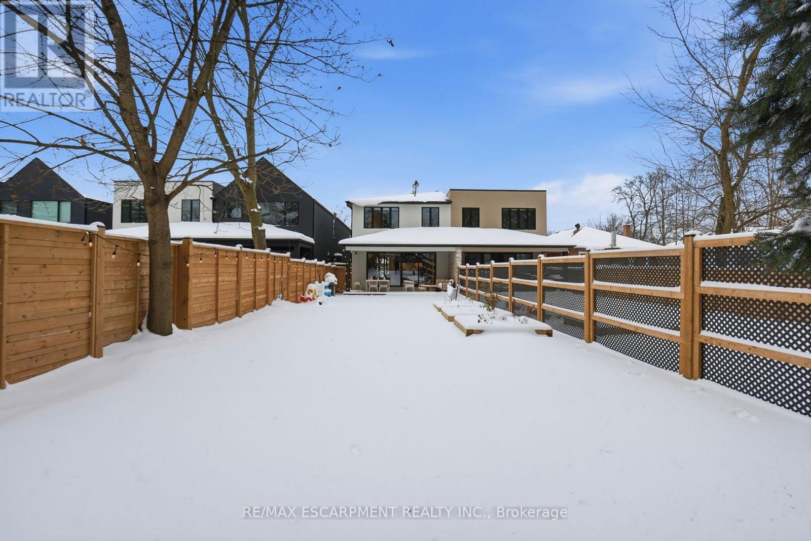 20b Broadview Avenue, Mississauga, Ontario  L5H 2S8 - Photo 43 - W12709856