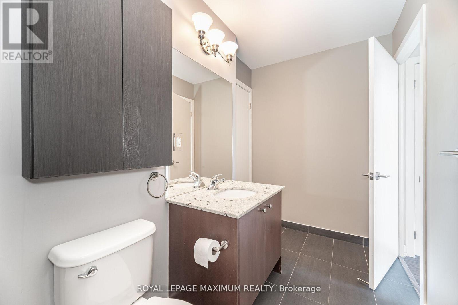 511 - 5101 Dundas Street W, Toronto, Ontario  M9A 5G8 - Photo 19 - W12709858