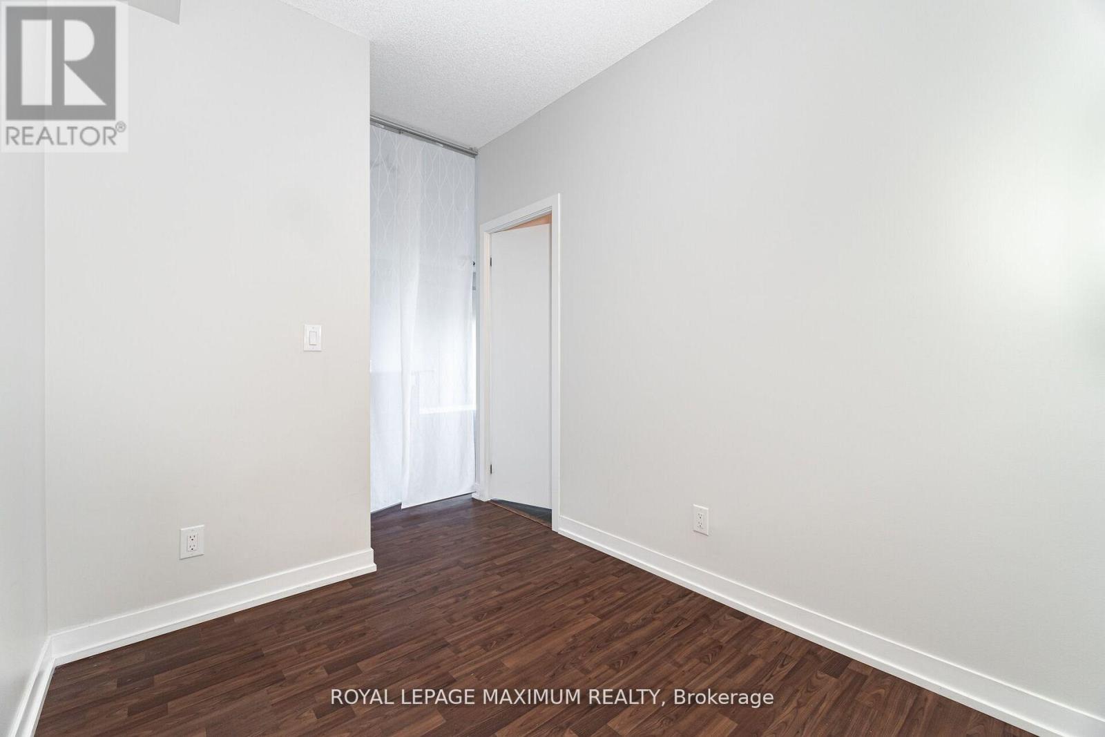 511 - 5101 Dundas Street W, Toronto, Ontario  M9A 5G8 - Photo 22 - W12709858