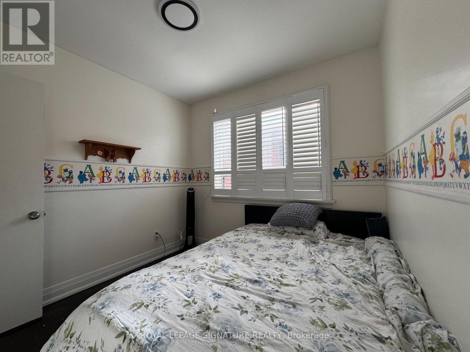 11 Blaydon Avenue, Toronto, Ontario  M3M 2C9 - Photo 11 - W12709882